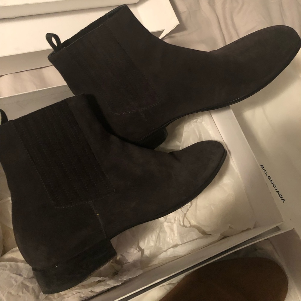 Balenciaga Chelsea Boots